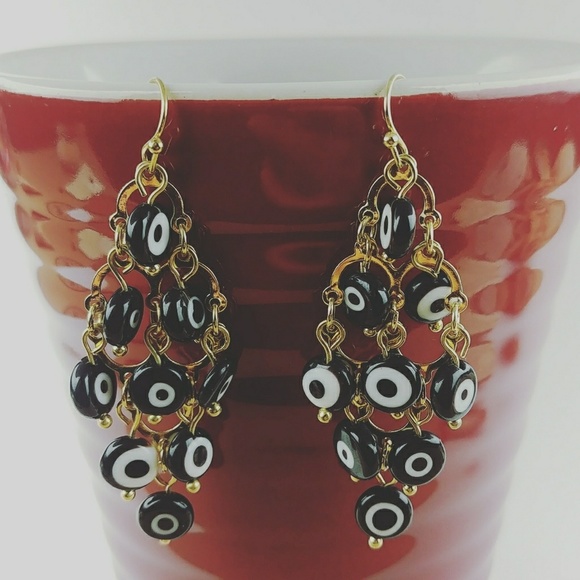 Earrings - Picture 2 of 3